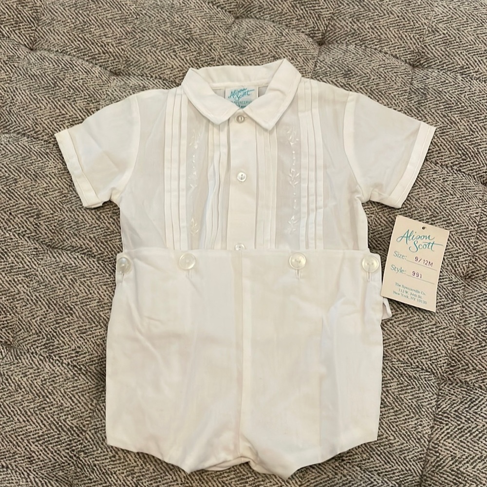 Vintage Alison Scott size 9-12 mths